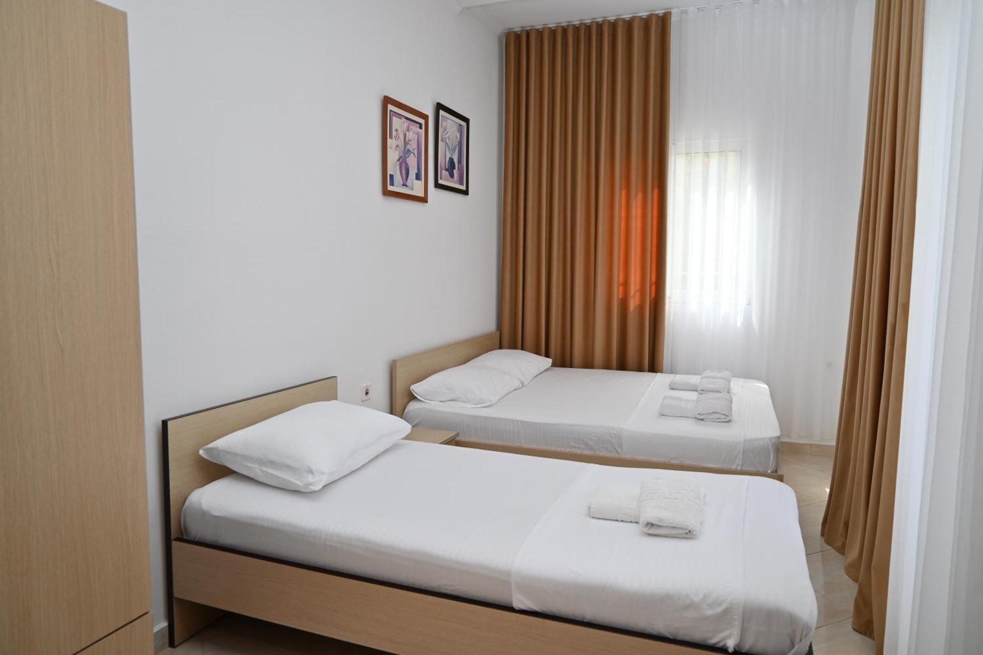 Vila Bilbil Ksamil Bagian luar foto