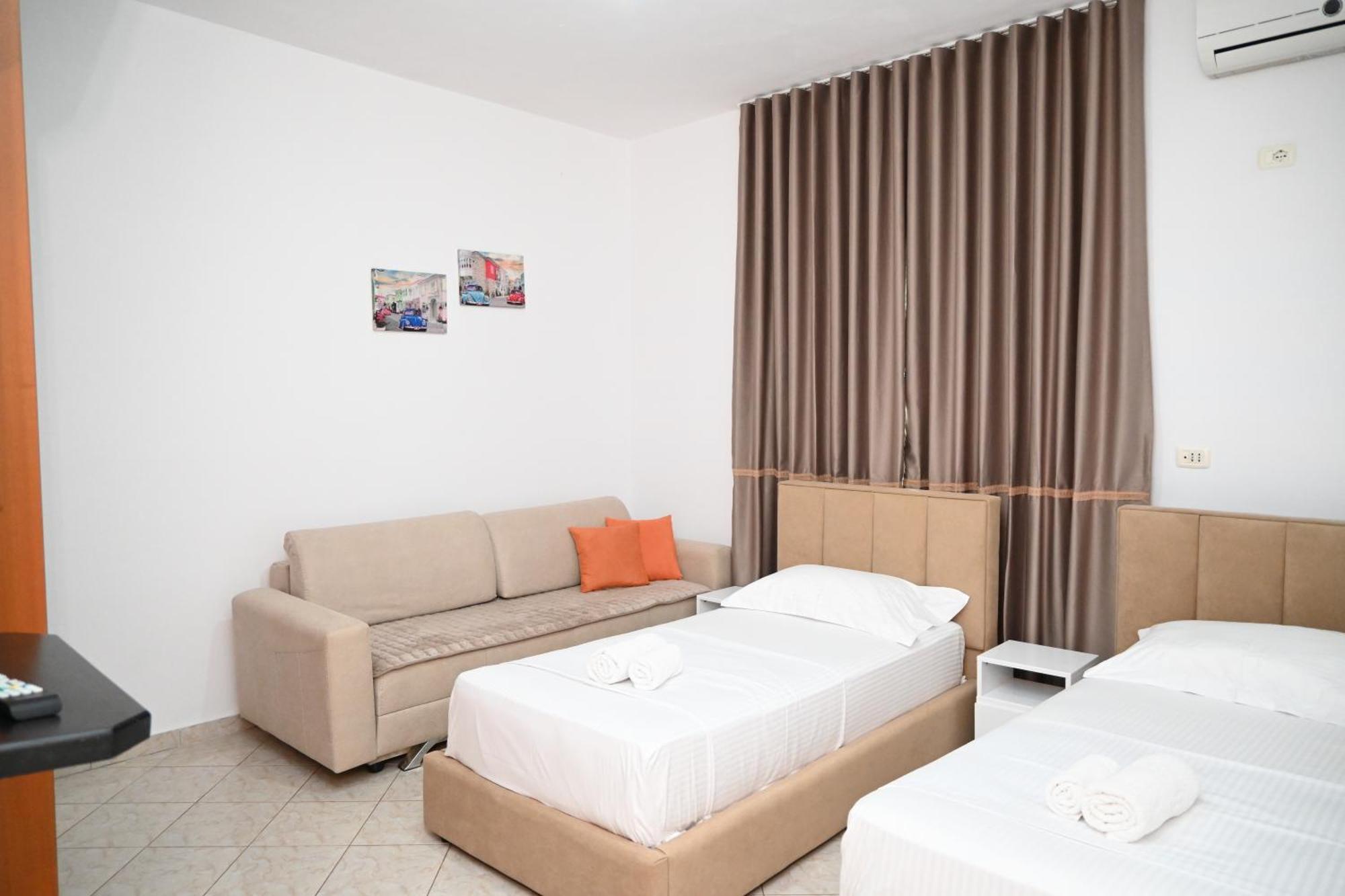Vila Bilbil Ksamil Bagian luar foto