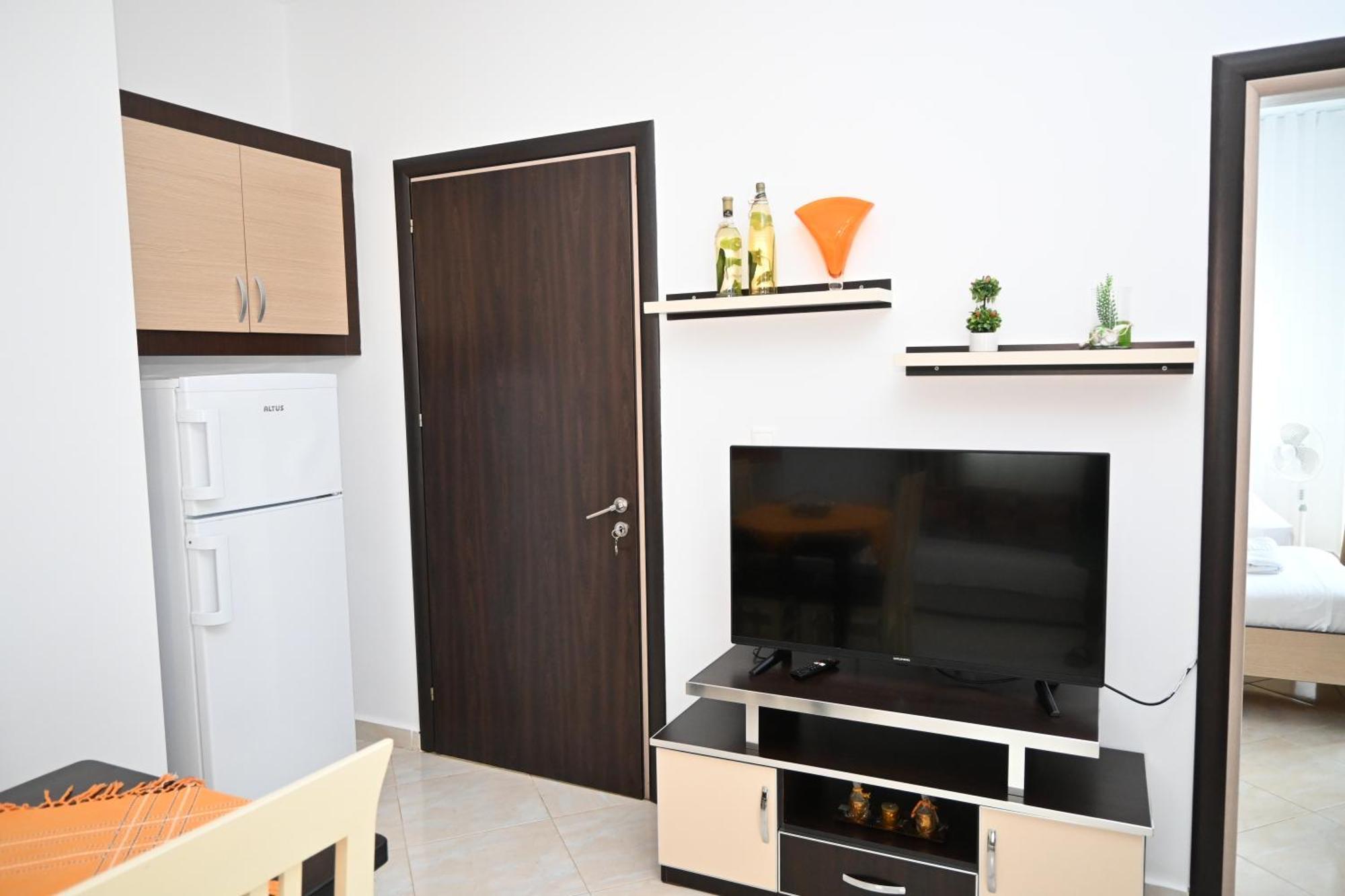 Vila Bilbil Ksamil Bagian luar foto